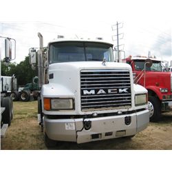 2002 MACK CH600GK T/A TRUCK TRACTOR, S/N 1M3AA15K92W00R348, MACK 427HP ENG, 10 SPD TRANS, ENG BRAKE,