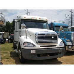 2003 FREIGHTLINER CL120 T/A TRUCK TRACTOR, S/N 1FUJH6CV93LL96792, 435 HP MBE ENG, 10 SPD TRANS, 40K 
