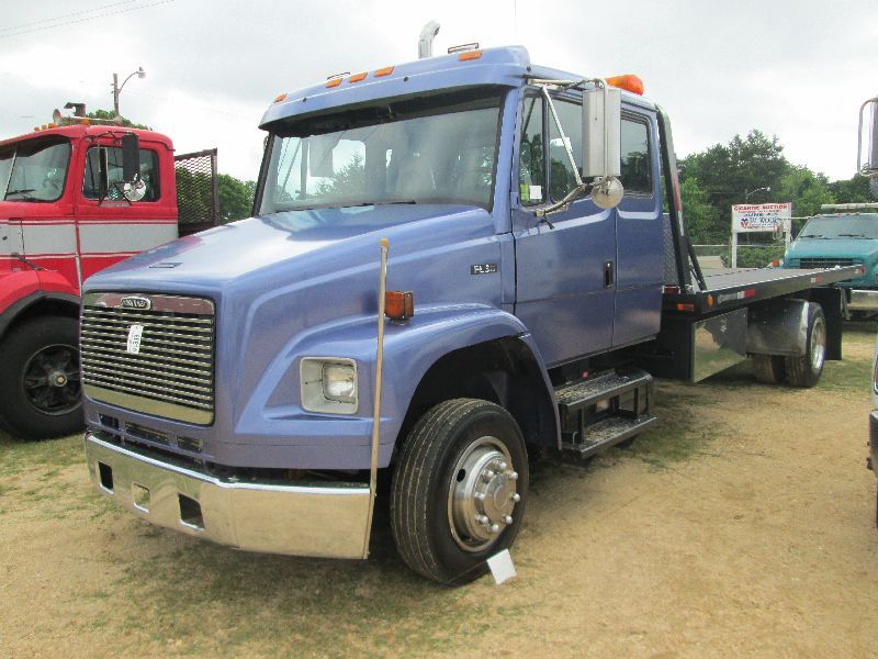 2001 FREIGHTLINER FL60 S/A ROLLBACK TRUCK, S/N 1FYABPAC50HH66705, CAT ...