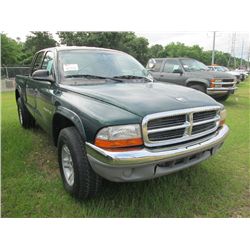 2001 DODGE DAKOTA PICKUP, S/N 1B7GGWAN81S215910, GAS ENG, A/T, CREWCAB, ODOMETER READING 172,245 MI