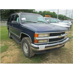 1999 CHEVROLET TAHOE, S/N 1GNEK13R0XJ491441, GAS ENG, A/T, ODOMETER READING 209,450 MILES