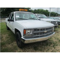 1998 CHEVROLET 2500 EXTENDED CAB PICKUP, S/N 1GCGC29R8WE237883, GAS ENGINE, A/T, ODOMETER READING 17