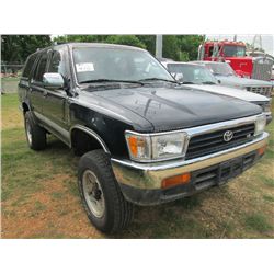 1994 TOYOTA SR5 4X4 4 RUNNER, S/N JT3VN39W1R0129754, GAS ENG, A/T, 4 DOOR, ODOMETER READING 187,393 