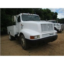 1992 INTERNATIONAL 8300 S/A SERVICE TRUCK, S/N 1HSHJA5NXNH436915, INTL DIESEL ENG, 6 SPD TRANS, TOOL