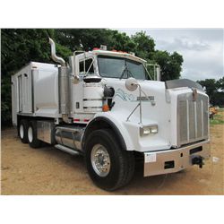 1998 KENWORTH T800 T/A FUEL & LUBE SERVICE TRUCK, S/N 1NKDXREX7WJ765215, DETROIT 60 SERIES, A/T, WAL