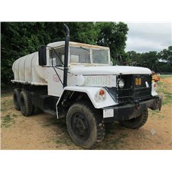 MILITARY M35AZ T/A WATER TRUCK, S/N 04H-48571-22065, DIESEL ENG, 5 SPD TRANS, WATER TANK, FRONT & RE