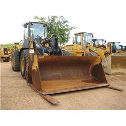 JOHN DEERE 644K WHEEL LOADER, S/N 63020 (10 YR) GP BUCKET, WICKER FORKS, COUPLER, ECAB W/AIR, 23.5-2