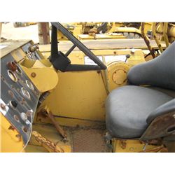 FIAT ALLIS 260B MOTOR SCRAPER, S/N 28M00792, CANOPY, 29.5-29 TIRES