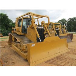 CAT D6R LGP SERIES II CRAWLER TRACTOR, S/N ADE00776, STRAIGHT BLADE W/TILT, DIFF STEER, SWEEPS, REAR