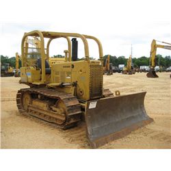 DRESSER TD-8E CRAWLER TRACTOR, S/N 006488, 6 WAY BLADE, CANOPY, METER READING 3,992 HRS
