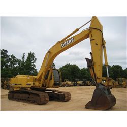 JOHN DEERE 230LC HYDRAULIC EXCAVATOR, S/N 600408, 12'-2" STK, 48" BUCKET, THUMB, ECAB W/AIR