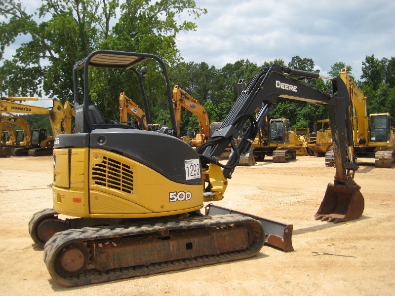 JOHN DEERE 50D MINI HYDRAULIC EXCAVATOR, S/N 245266 (06 YR) 4'6" STICK