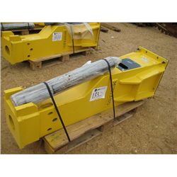 MUSTANG MB1500 HYDRAULIC HAMMER, S/N M140121 (14 YR)