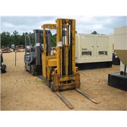 BARRETT INDUSTRIAL TRUCK RET-23-T2, S/N 17-73047, ELECT FORKLIFT, METER READING 8,812 HRS
