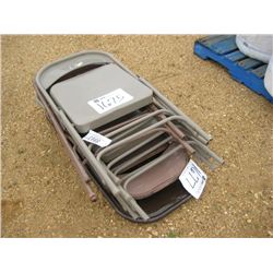 1 LOT FOLDING METAL CHAIRS