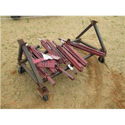 (1) ROLLER FRAME WITH SCAFFOLD PARTS