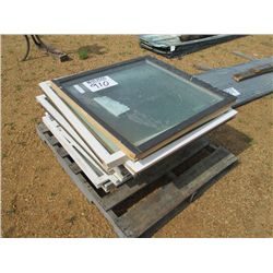 (1) LOT WOODEN WINDOW 30" X 32"