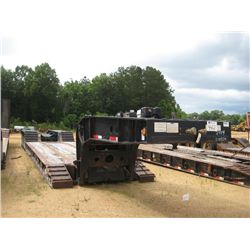 2011 VIKING VDC 52102 TRI-AXLE DETACHABLE 65T LOWBOY TRAILER, S/N 1V9CR5238BN062579, HONDA POWER UNI