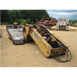 ROGERS 22' TRI-AXLE DETACHABLE LOWBOY TRAILER, S/N 21391, BOOM TROUGH, OUTRIGGERS, 255/70R22.5 TIRES