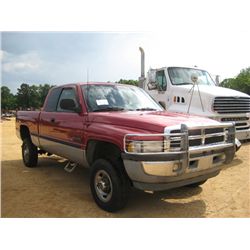 1999 DODGE RAM 2500 4X4 PICK UP, S/N 1B7KF2365XJ510562, CUMMINS DIESEL, A/T, EXTENDED CAB, ODOMETER 