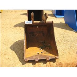 30" BUCKET, CAT 110B EXCAVATOR