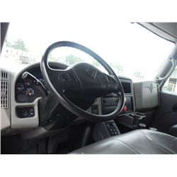 2008 INTERNATIONAL 7400 T/A DUMP TRUCK, S/N 1HTWHAAR88J630010 , 7.6L INTERNATIONAL DIESEL , A/T, 40K