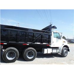 2005 STERLING M8500 ACTERRA T/A DUMP TRUCK, S/N 2FZHCHDC25AP00906 , 7.2L CAT DIESEL, A/T, 40K REARS,