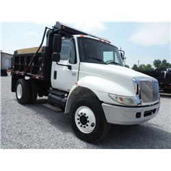 2005 INTERNATIONAL 4300 S/A DUMP TRUCK, S/N 1HTMMAAR65H695489, 7.6L INTERNATIONAL DIESEL, A/T, 23K R