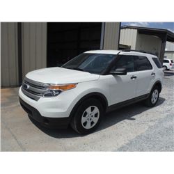 2011 FORD EXPLORER 4X4, S/N 1FMHK8B83BGA39556, V6 GAS, A/T, ODOMETER READING 81,471 MI