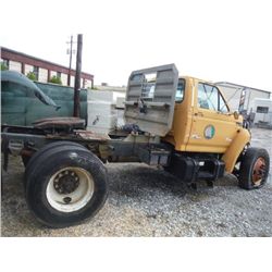 1992 FORD F800 S/A TRUCK TRACTOR, S/N 1FDYK84A1NVA31231, 7.8L Ford diesel, A/T, 111,603 mi, (WRECKED