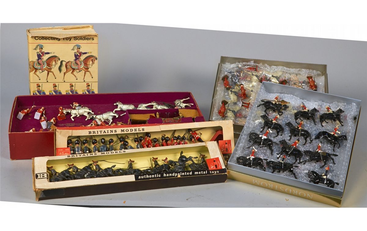 britains metal toy soldiers