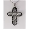 Image 2 : Cross Pendant Cab Cut Light Quartz