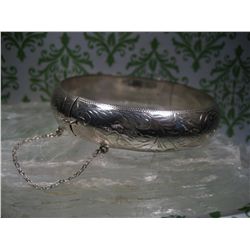 SOUTHWESTERN BANGLE BRACELET SIGNED STERLING .925