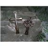 Image 3 : 2 VINTAGE STERLING SILVER CROSS T.W. 1.8 GRAMS