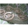 Image 2 : STERLING SILVER FLOWER DESIGN MINI SAUCERS