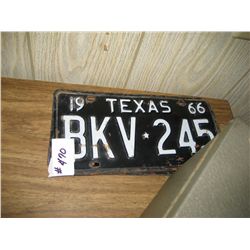 VINTAGE TEXAS LICENSE PLATES PAIR 1966