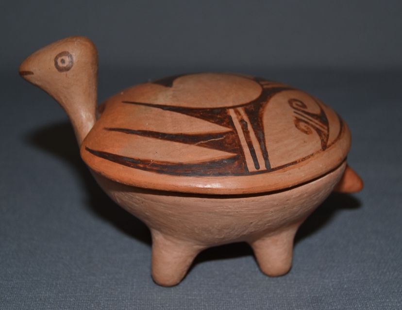 HOPI POTTERY TURTLE