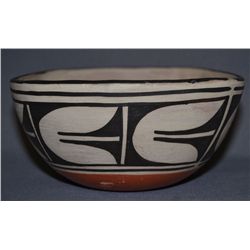 SANTO DOMINGO POTTERY BOWL