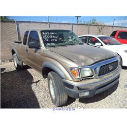2002 - TOYOTA TACOMA
