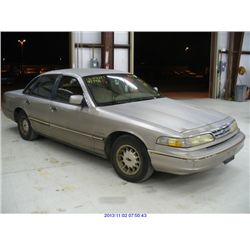 1995 - FORD CROWN VICTORIA