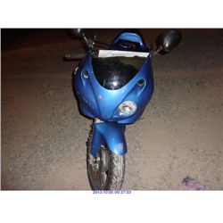 1996 - YAMAHA FZ6R