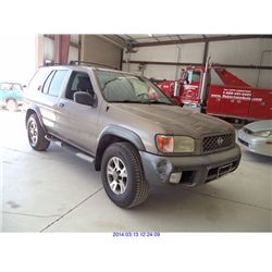 2001 - NISSAN PATHFINDER