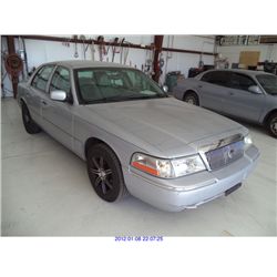 2003 - FORD GRAND MARQUIS