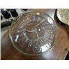 Image 2 : GLASS WITH 23K GOLD TRIM - SERVING DISH