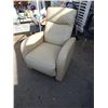 Image 1 : LEATHER STYLE LAZYBOY