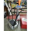 Image 3 : EXERCISE - VIBRATION TRAINER - RETAIL $2000.00 NEW T-ZONE - WORKING - LIKE NEW