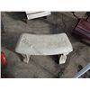 Image 1 : CONCRETE BENCH - CURVED