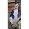 Image 1 : CONCRETE - LARGE VIRGIN MARY?