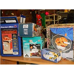 POPCORN MAKER, MINI CHEF - GRATER, EGG COOKER BUN BASKET - FROM ESTATE