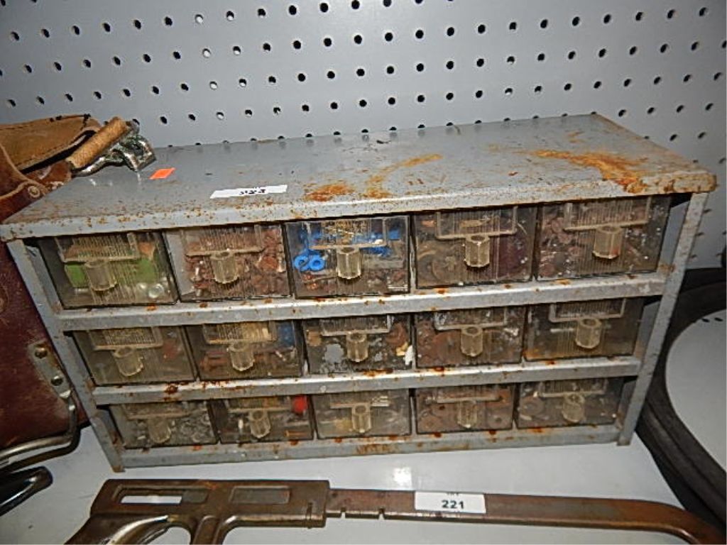 MULTI DRAWER BOLT BIN